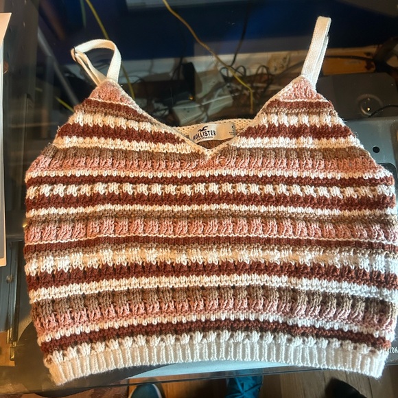 Hollister Crochet Tank - Picture 6 of 8